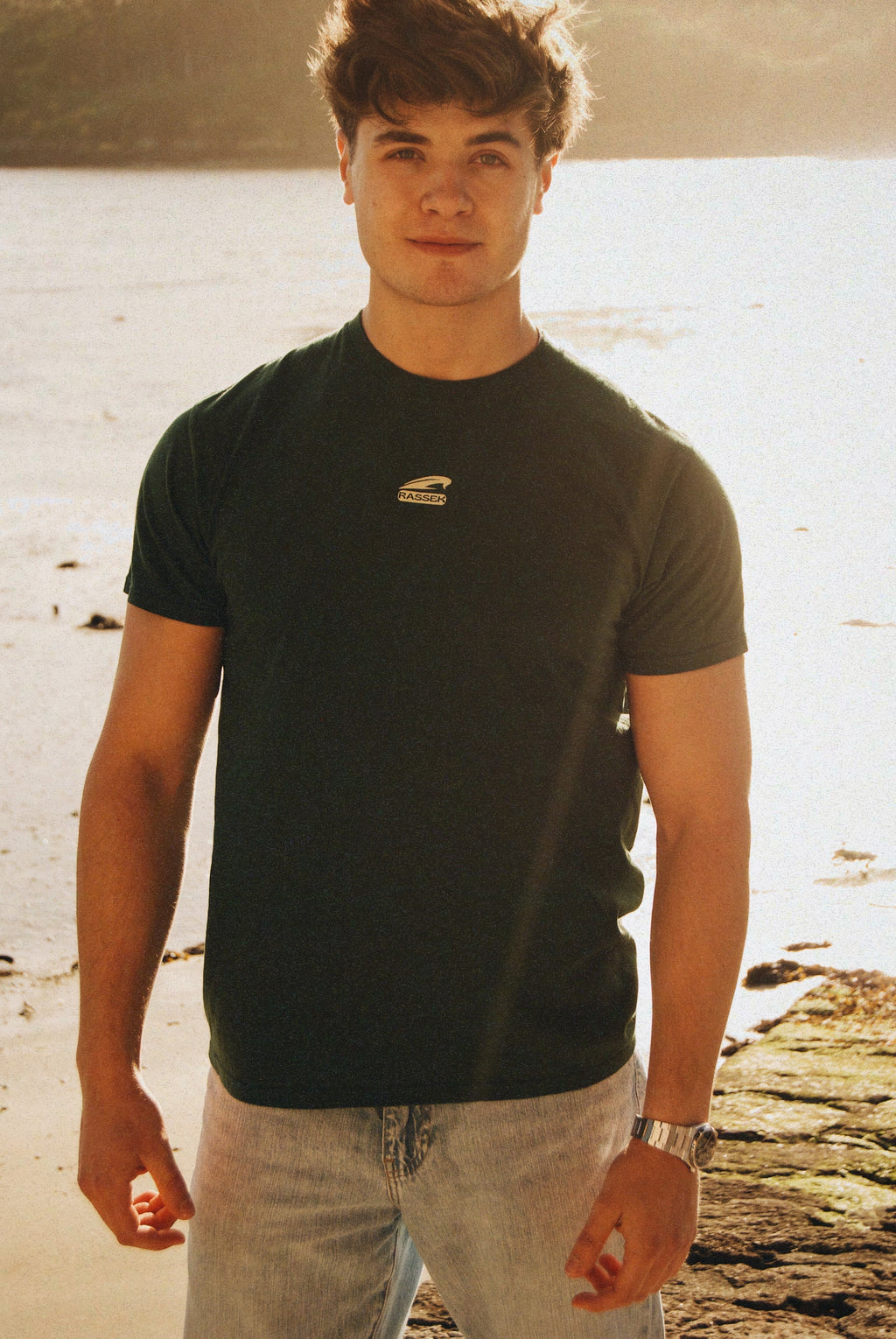 ESSENTIAL TEE